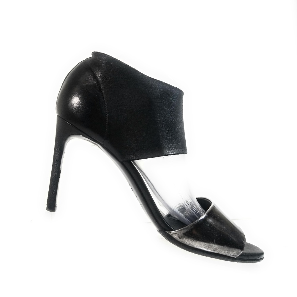 VINCE Stephanie Women Ankle Strap Heels 9.5 M